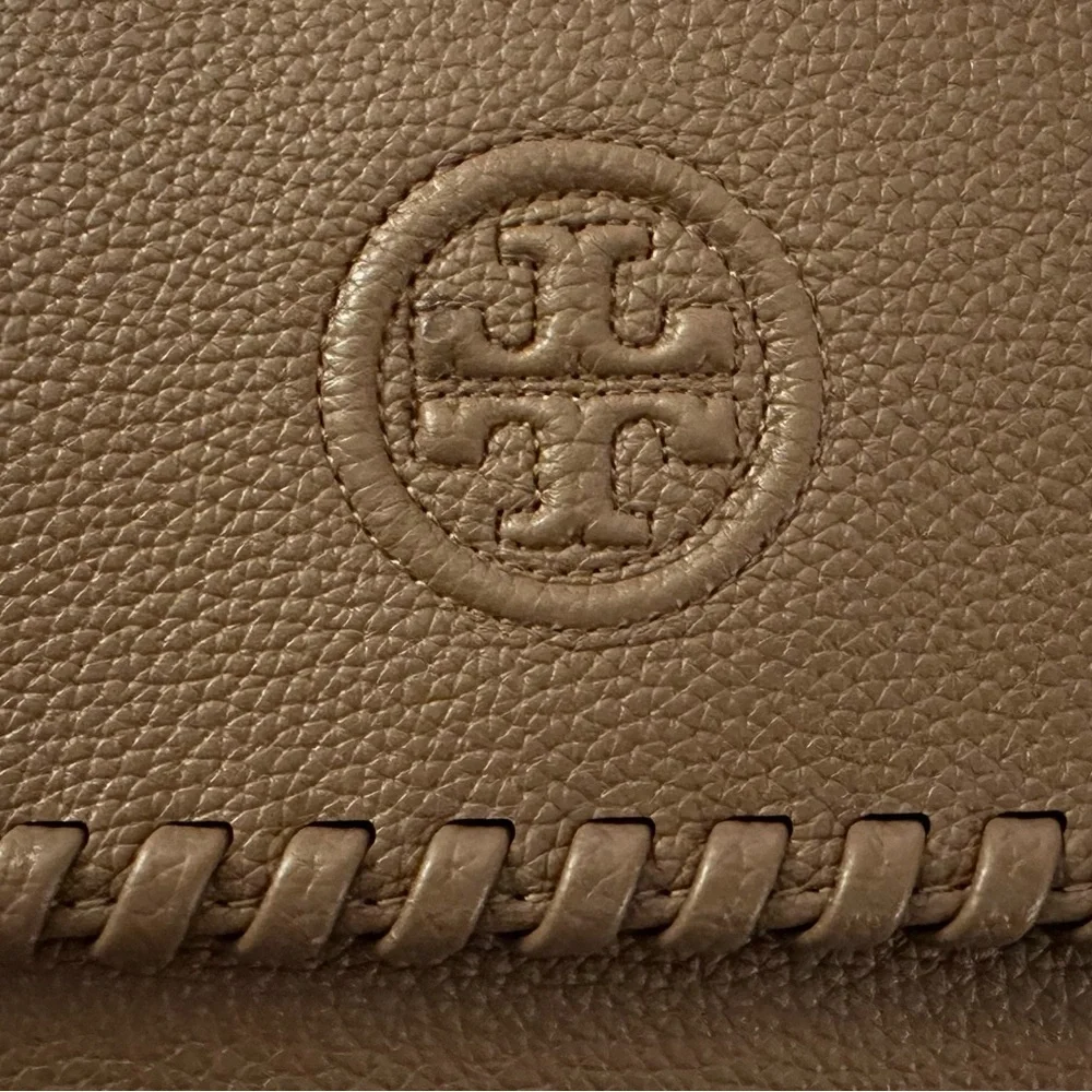 Tory Burch Leather Marion Whipstitch Crossbody Bag with Leather/Gold Chain Strap
